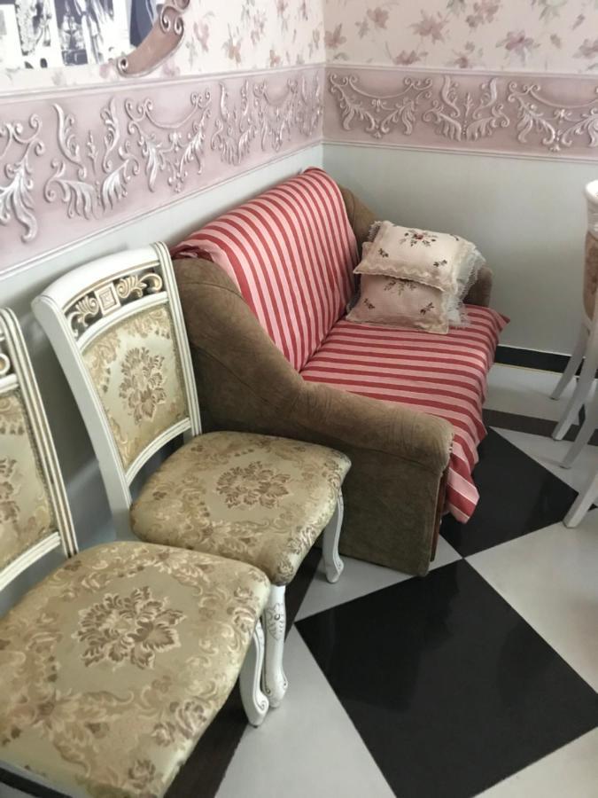 Отель Буржуа Jytomyr Extérieur photo